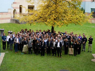 Gruppenfoto der 1. Jahreskonferenz Zukunft der Demokratie?